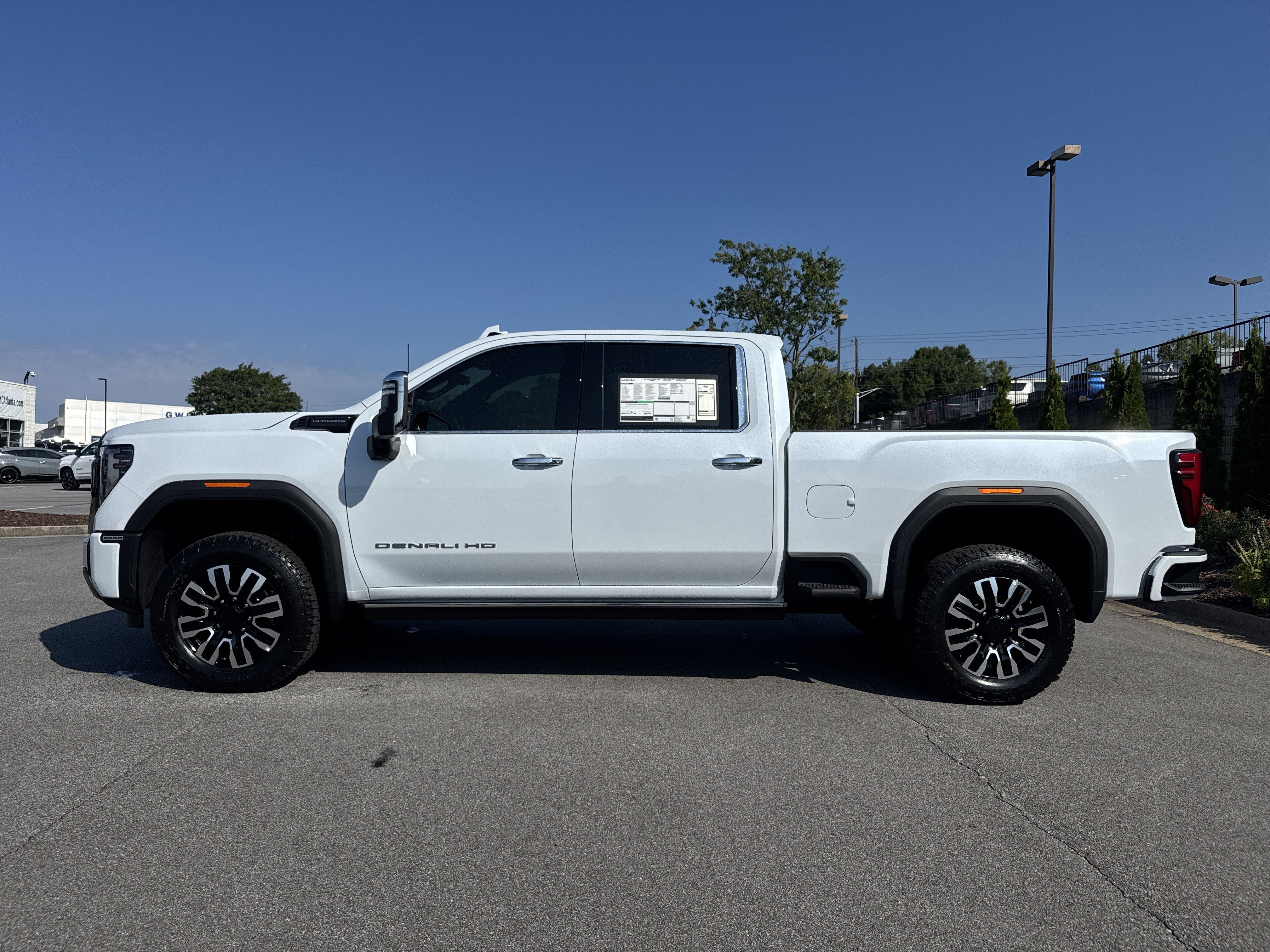 New 2026 GMC Sierra 2500 Denali Ultimate AWD/4WD image 7