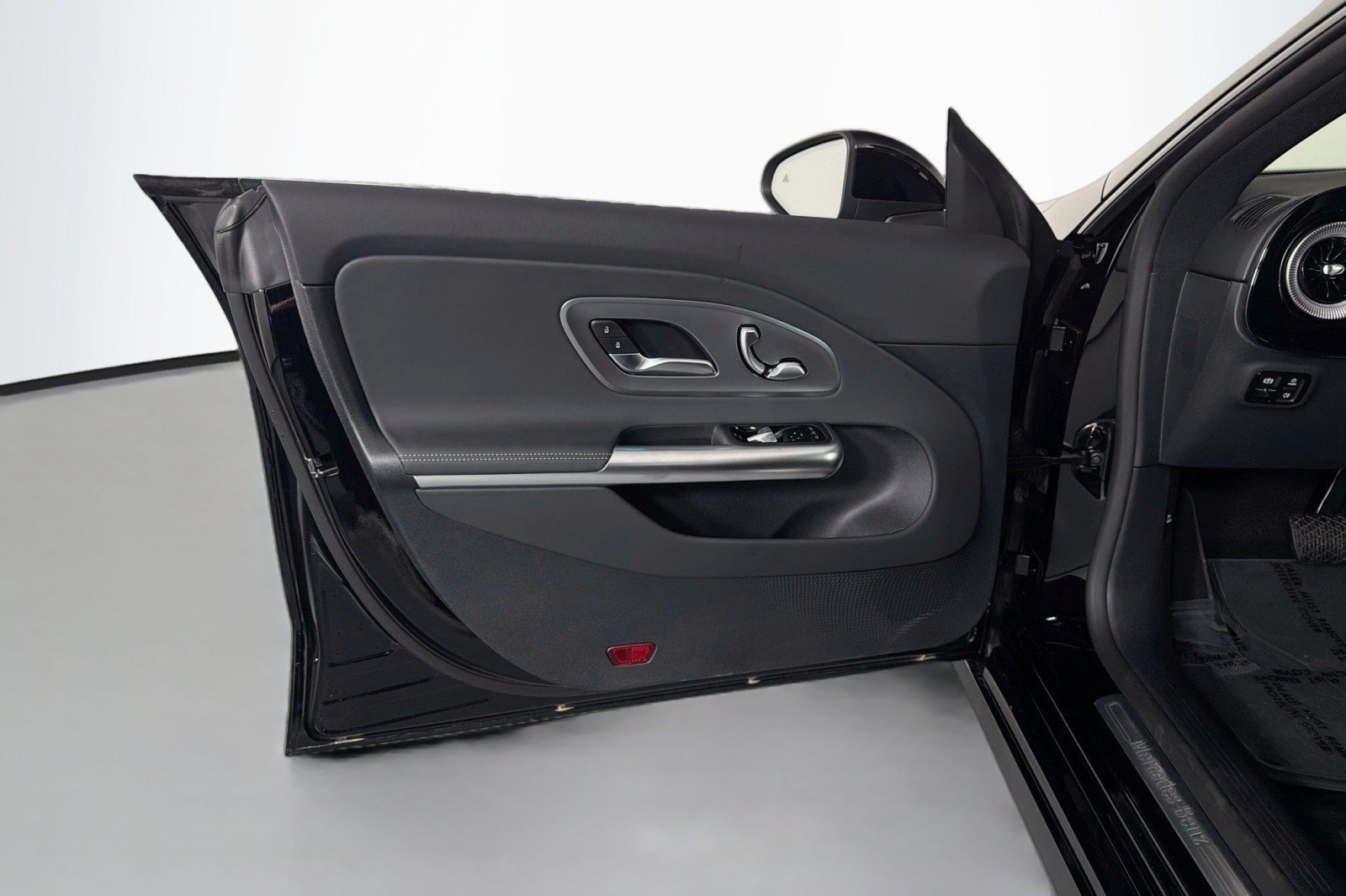 New 2027 Mercedes-Benz CLA 350 image 22