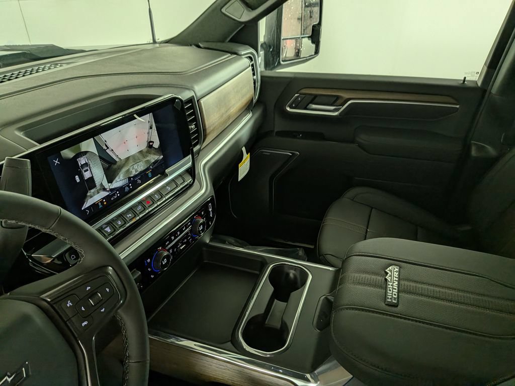 New 2026 Chevrolet Silverado 3500 High Country w/ High Country Premium Package AWD/4WD image 24