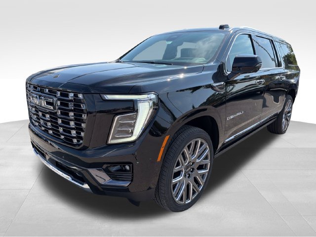 New 2026 GMC Yukon XL Denali Ultimate AWD/4WD image 3