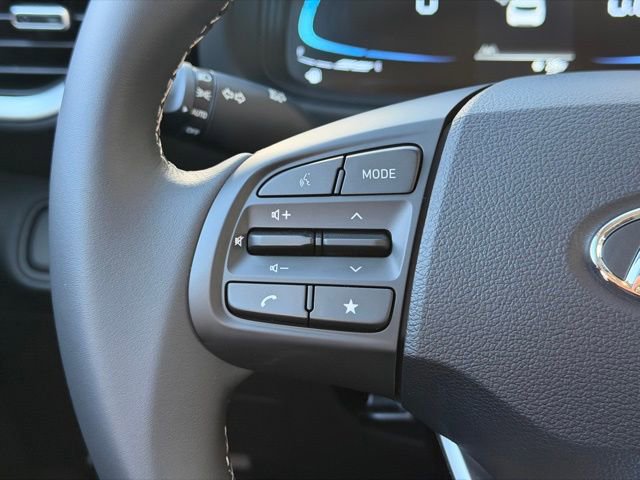 New 2026 Hyundai Venue SEL image 18