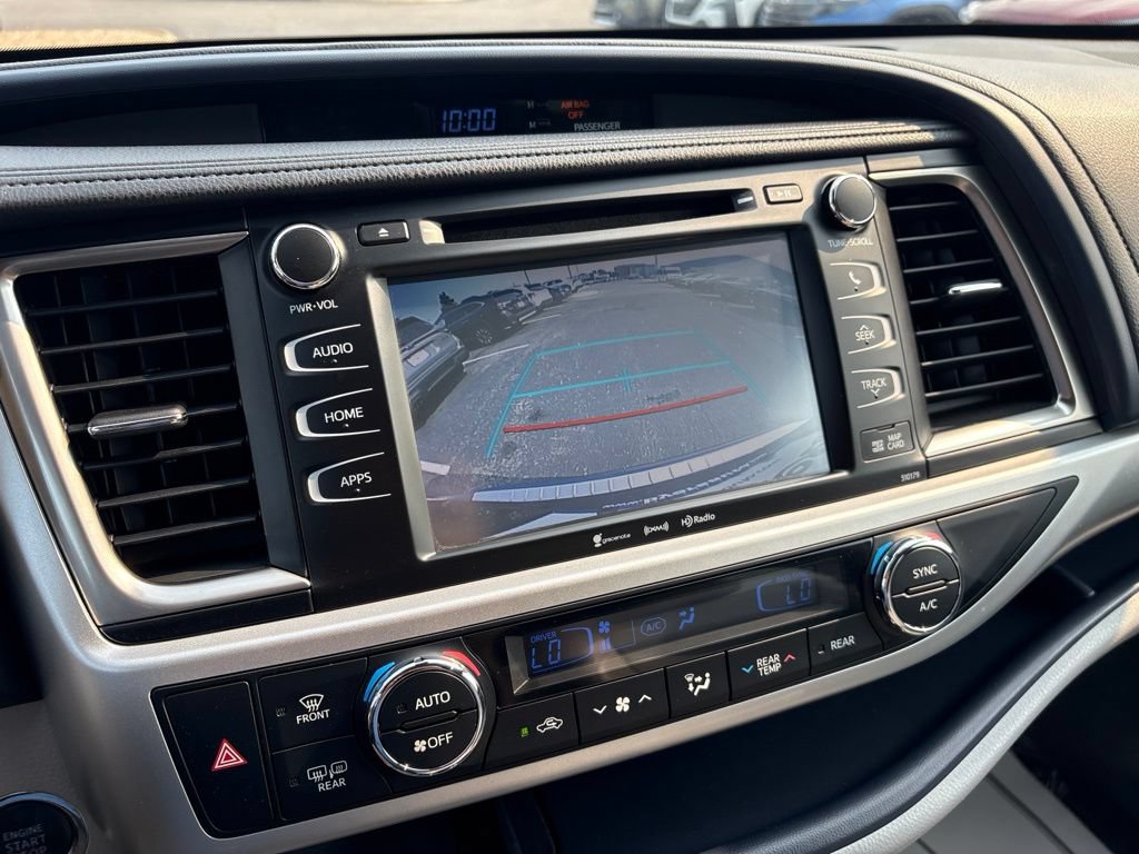 Used 2018 Toyota Highlander XLE AWD/4WD image 27