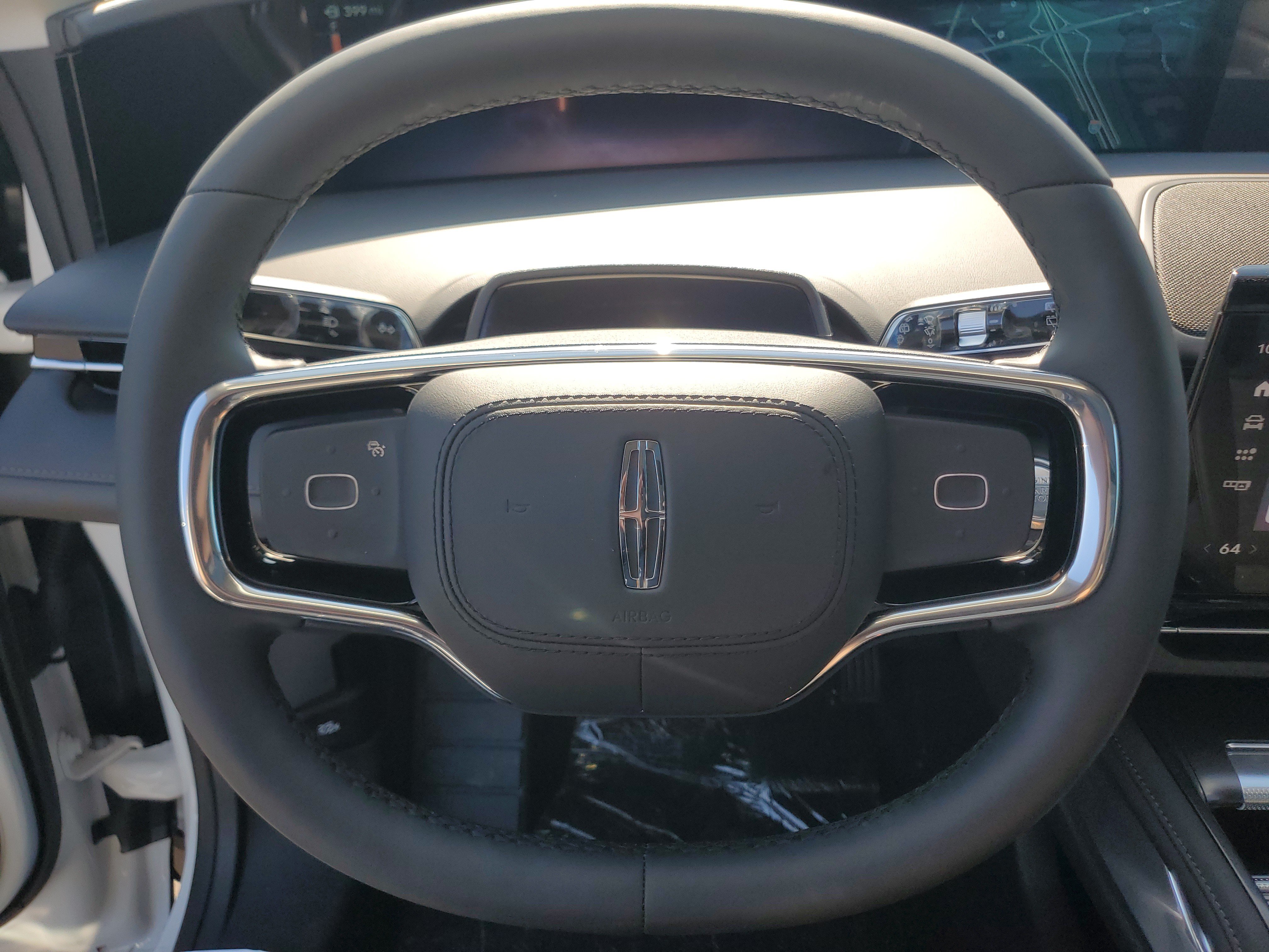 New 2026 Lincoln Nautilus Reserve w/ Jet Appearance Package AWD/4WD image 16