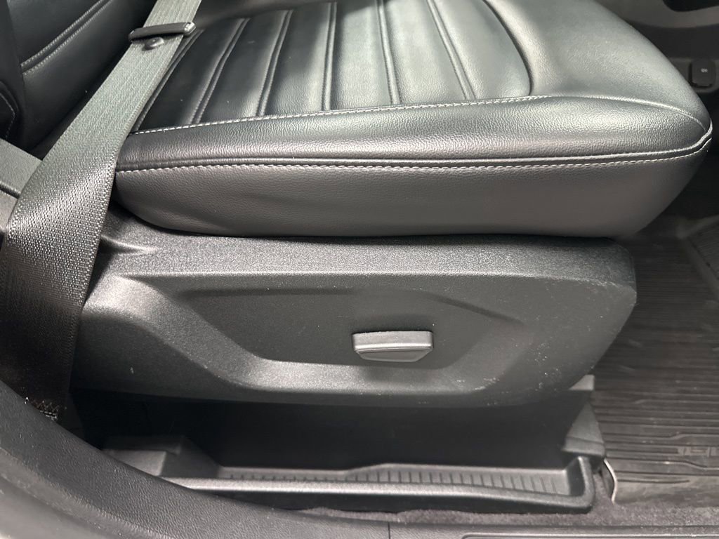 Used 2022 Ford Edge SEL w/ Convenience Package AWD/4WD image 25