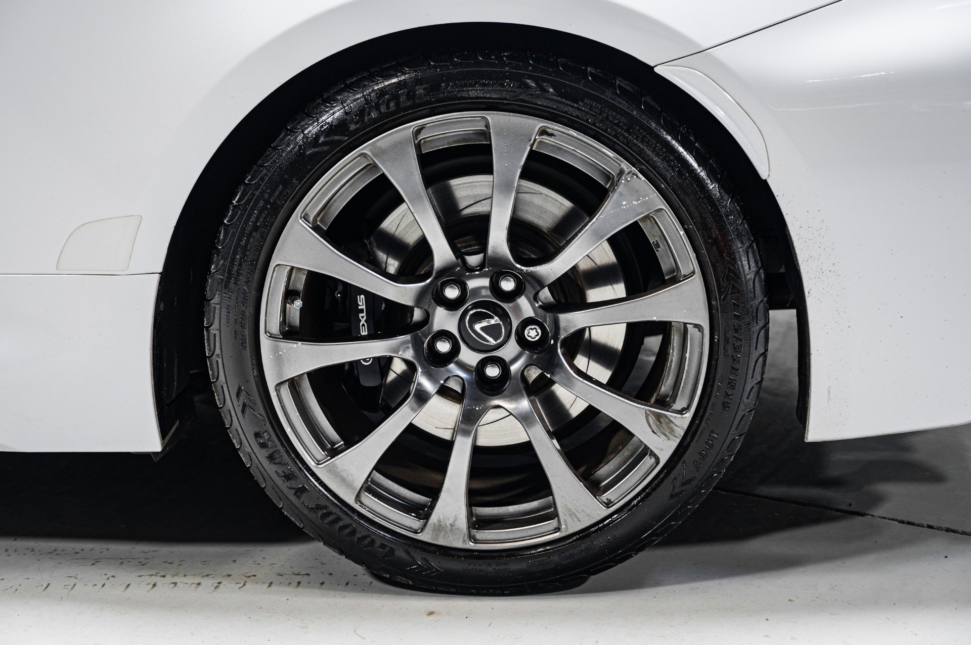 Used 2015 Lexus RC F w/ Premium Package image 10