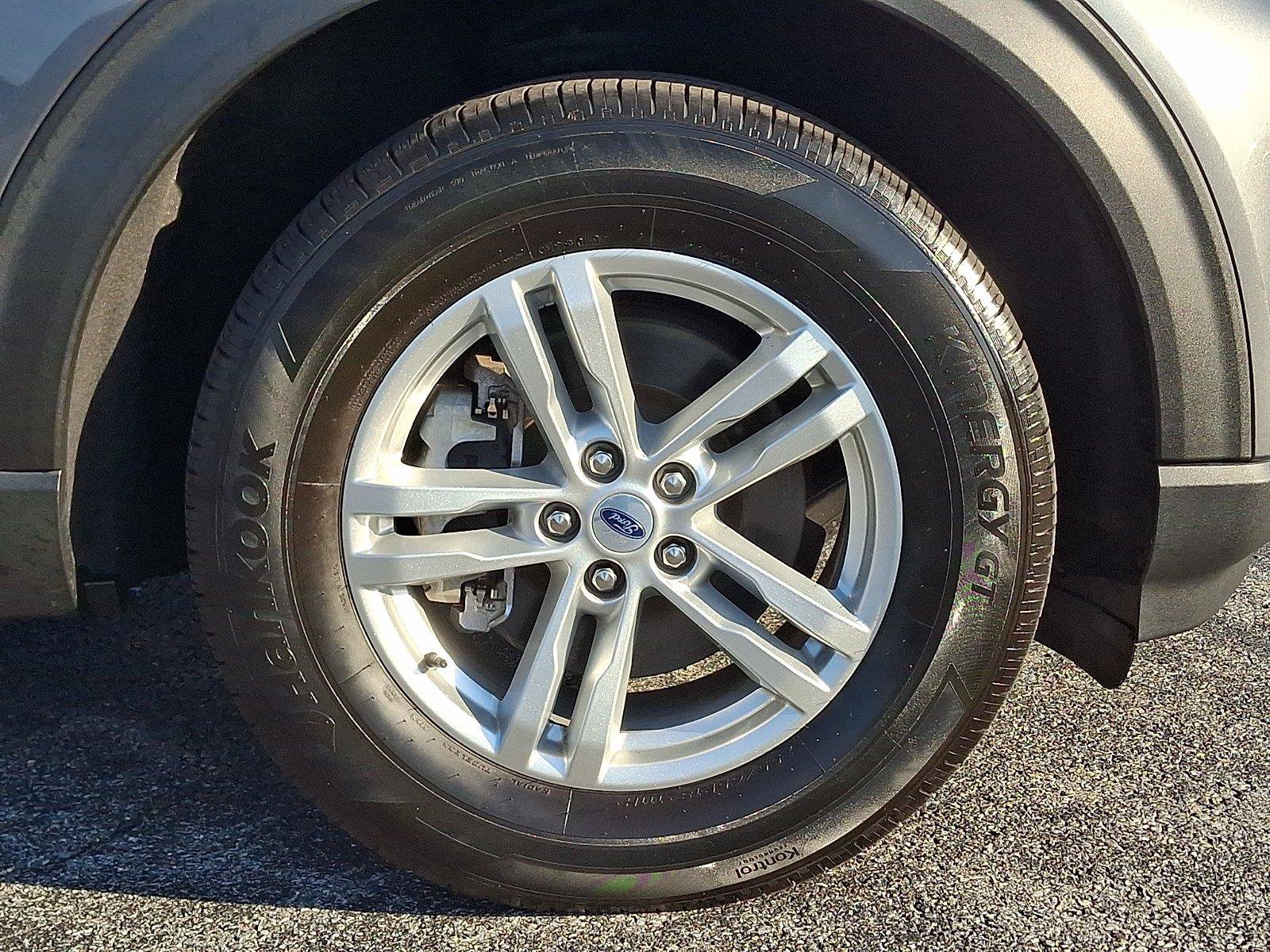 Certified 2023 Ford Explorer XLT AWD/4WD image 9