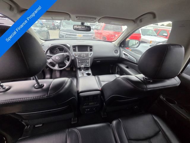Used 2020 Nissan Pathfinder SL image 12