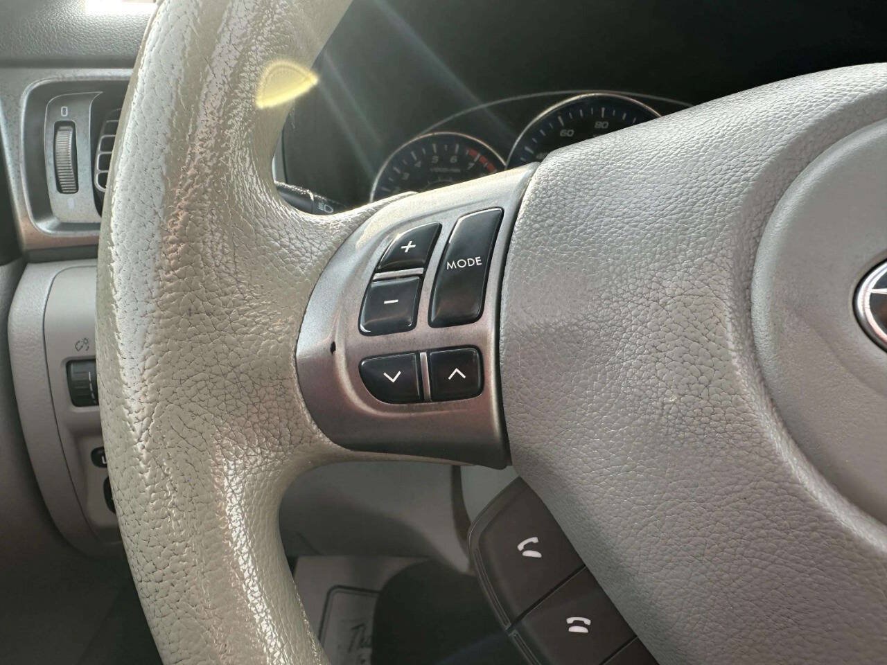 Used 2012 Subaru Forester 2.5X Premium w/ Popular Pkg 3 AWD/4WD image 23