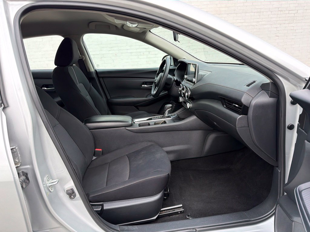 Used 2023 Nissan Sentra SV FWD image 12