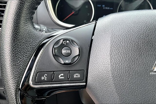 Used 2025 Mitsubishi Eclipse Cross SE AWD/4WD image 11