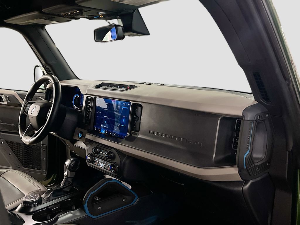 Used 2024 Ford Bronco Wildtrak AWD/4WD image 28