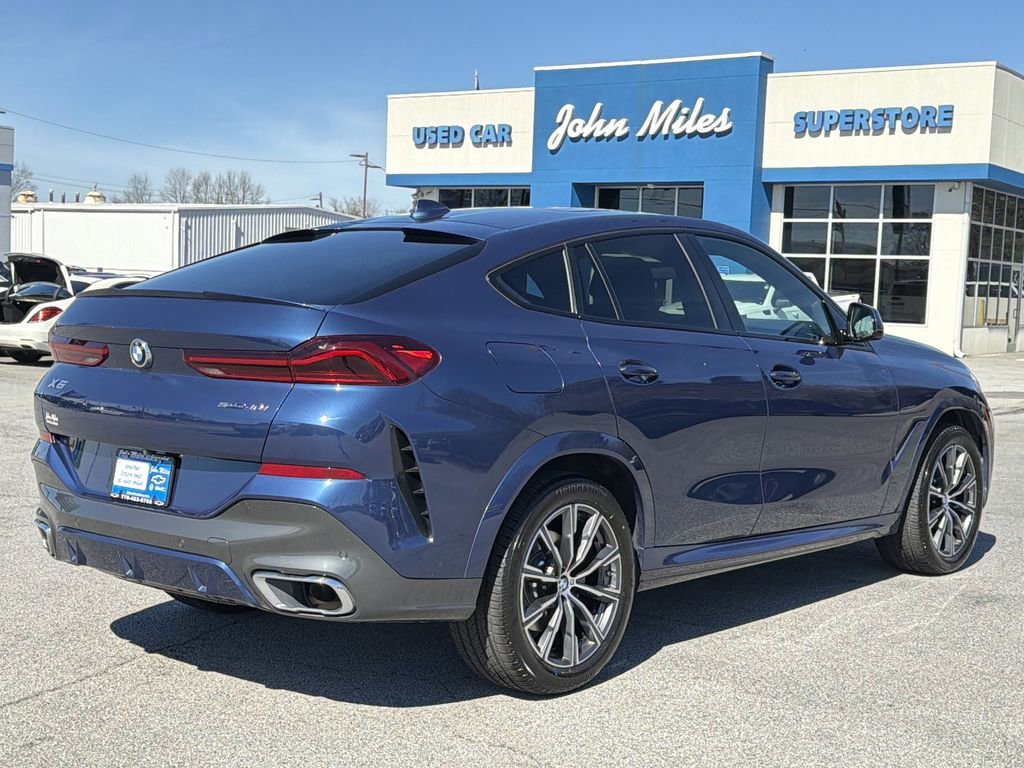 Used 2021 BMW X6 sDrive40i w/ M Sport Package image 29