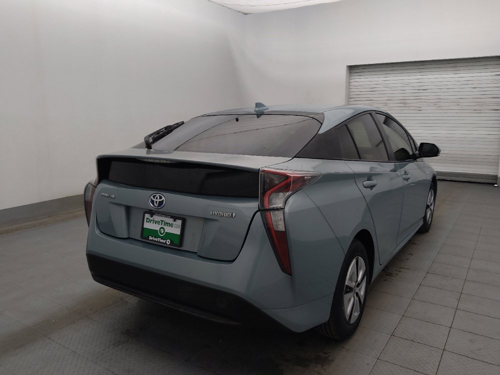 Used 2017 Toyota Prius Three w/ Advanced Technology Package FWD image 9