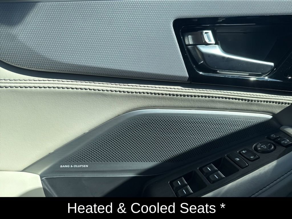 Used 2026 Acura MDX A-Spec image 12