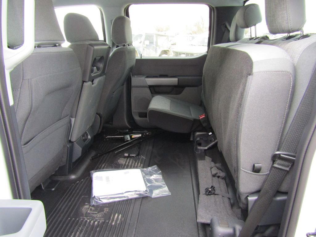 Used 2025 Ford F450 XLT w/ 360-Degree Camera Package image 28