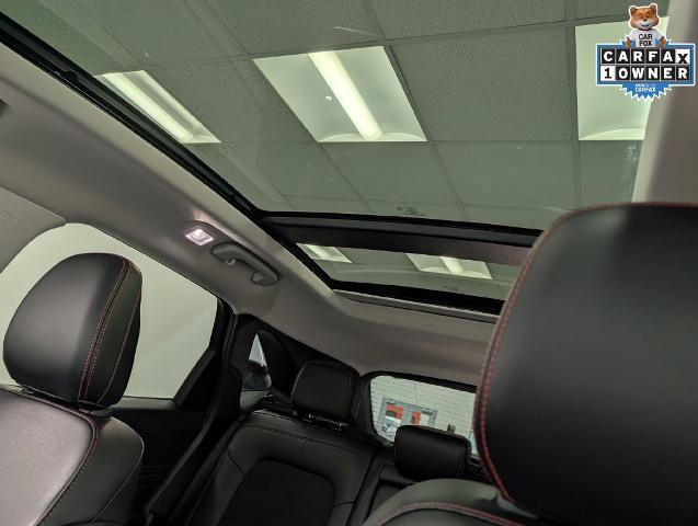 Certified 2022 Ford Escape SEL w/ SEL Stealth AWD Package image 22