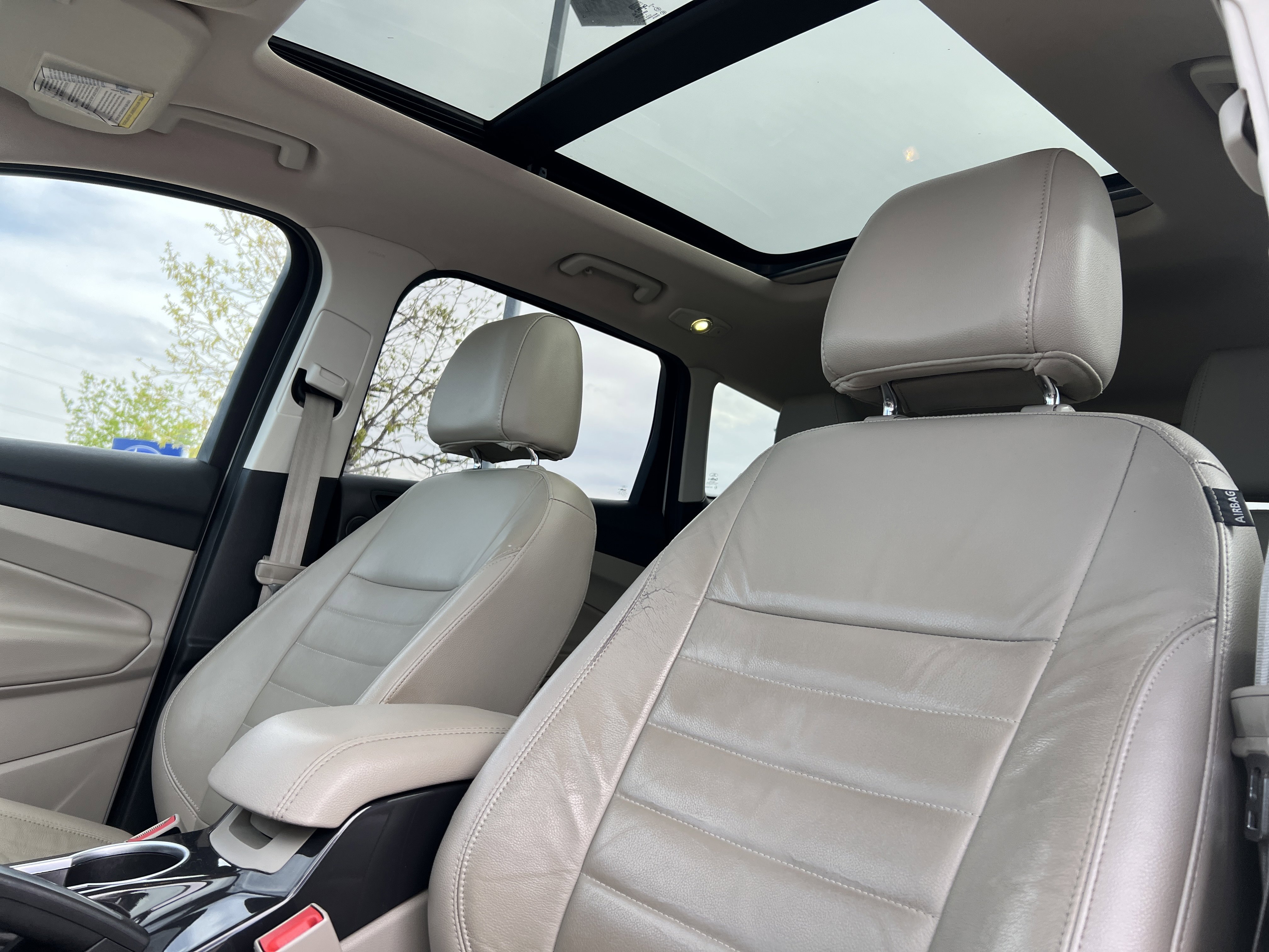 Used 2016 Ford Escape Titanium FWD image 25