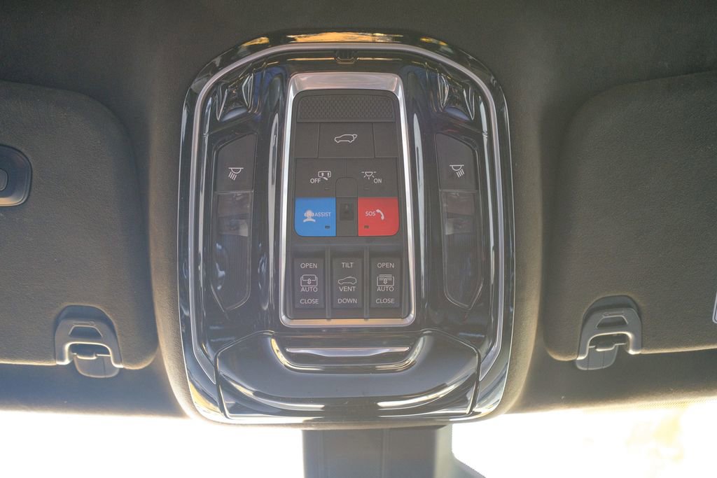 Used 2023 Jeep Grand Wagoneer L Series III w/ Rear Seat Video Group 1 image 40