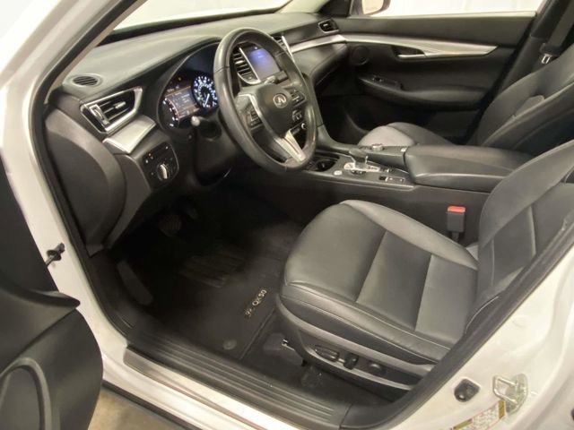 Used 2021 INFINITI QX50 Luxe image 11