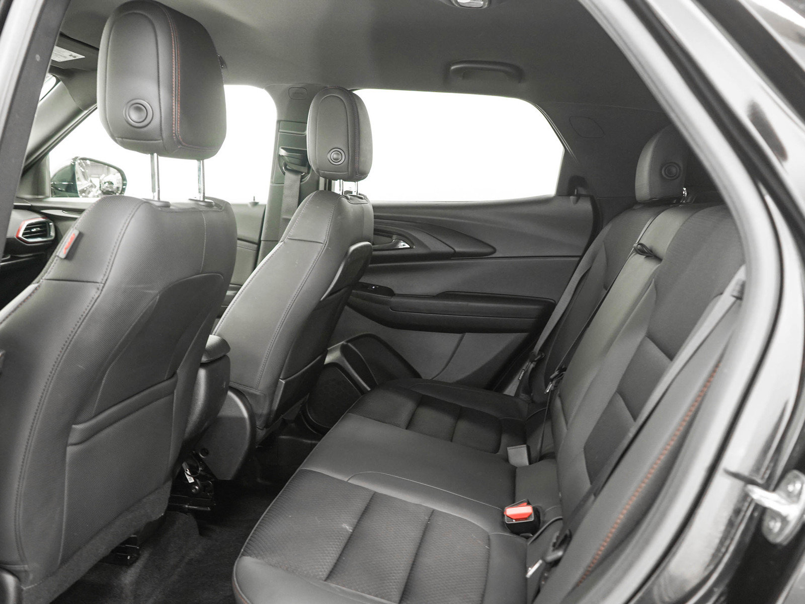 Used 2022 Chevrolet TrailBlazer RS FWD image 14