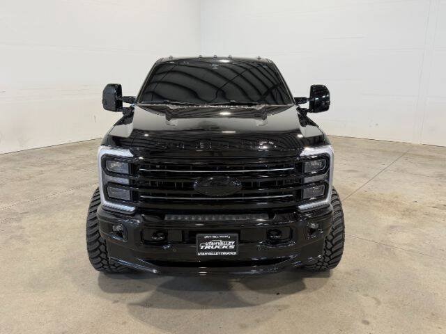 Used 2026 Ford F350 Platinum AWD/4WD image 4