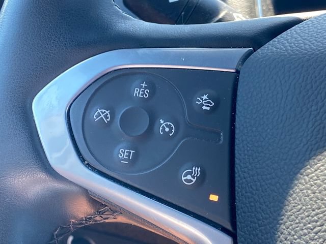 Used 2023 Chevrolet Traverse RS w/ LPO, Floor Liner Package FWD image 31