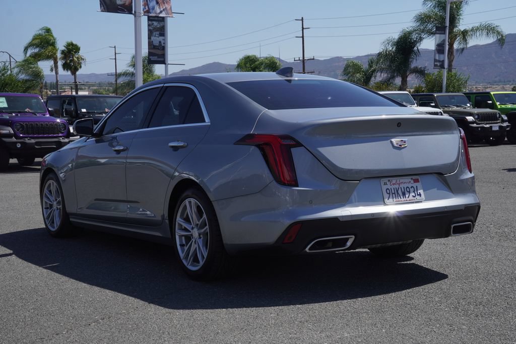 Used 2023 Cadillac CT4 Luxury w/ Cold Weather Package RWD image 3
