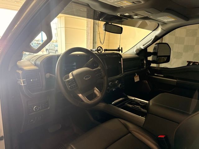 Used 2025 Ford F350 Lariat w/ Lariat Ultimate Package image 11