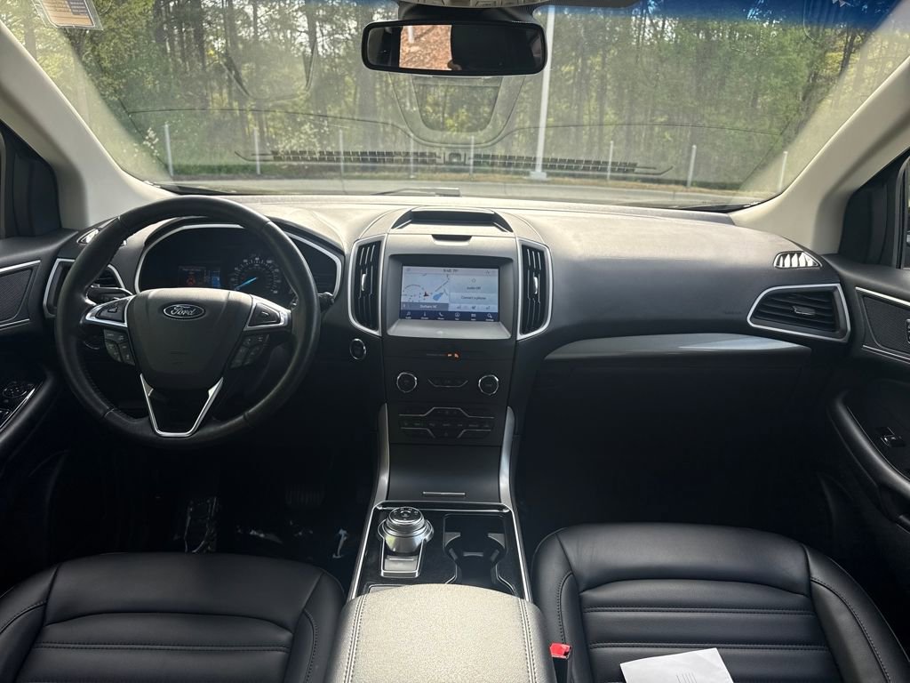 Used 2020 Ford Edge SEL w/ Convenience Package image 16