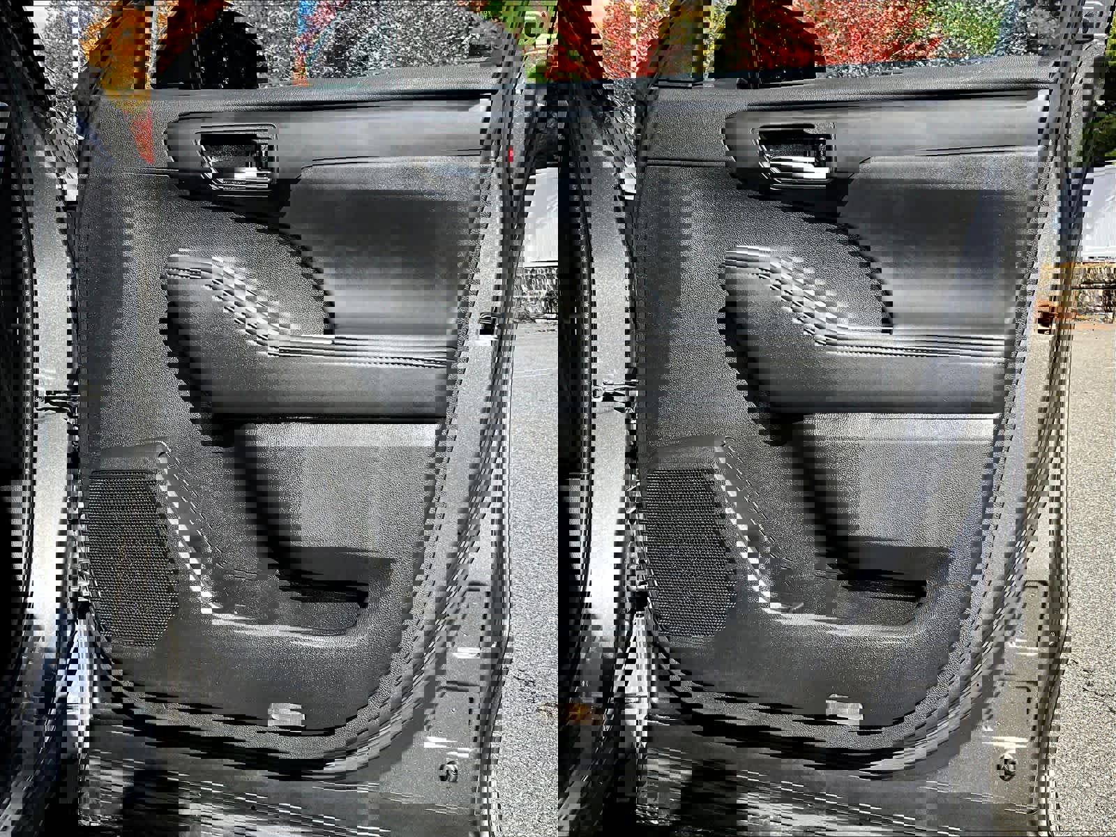 Used 2022 Toyota Highlander XLE image 12