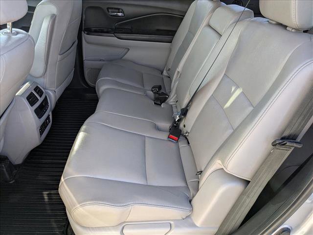 Used 2017 Honda Pilot Touring image 20