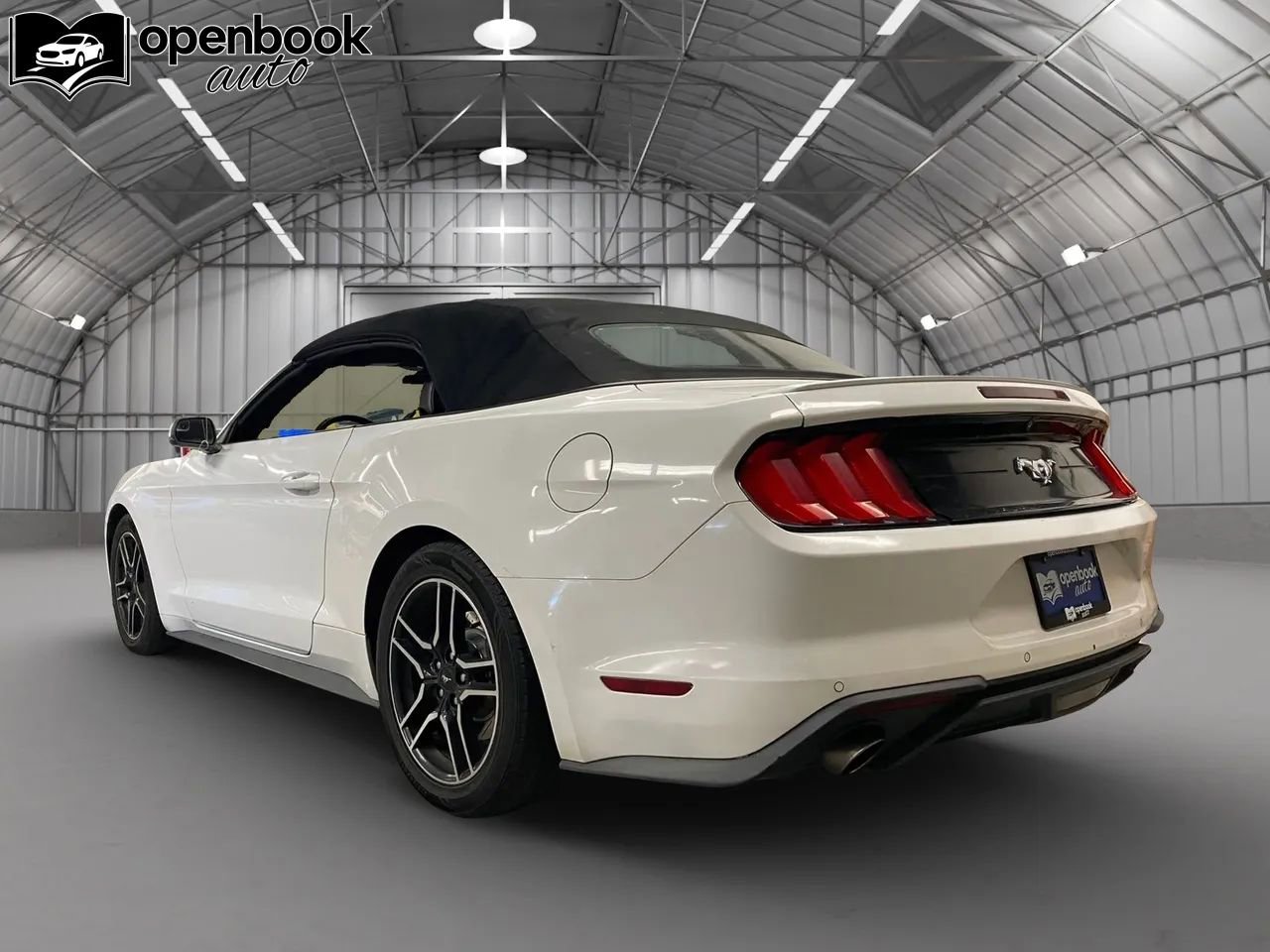 Used 2019 Ford Mustang Premium image 8