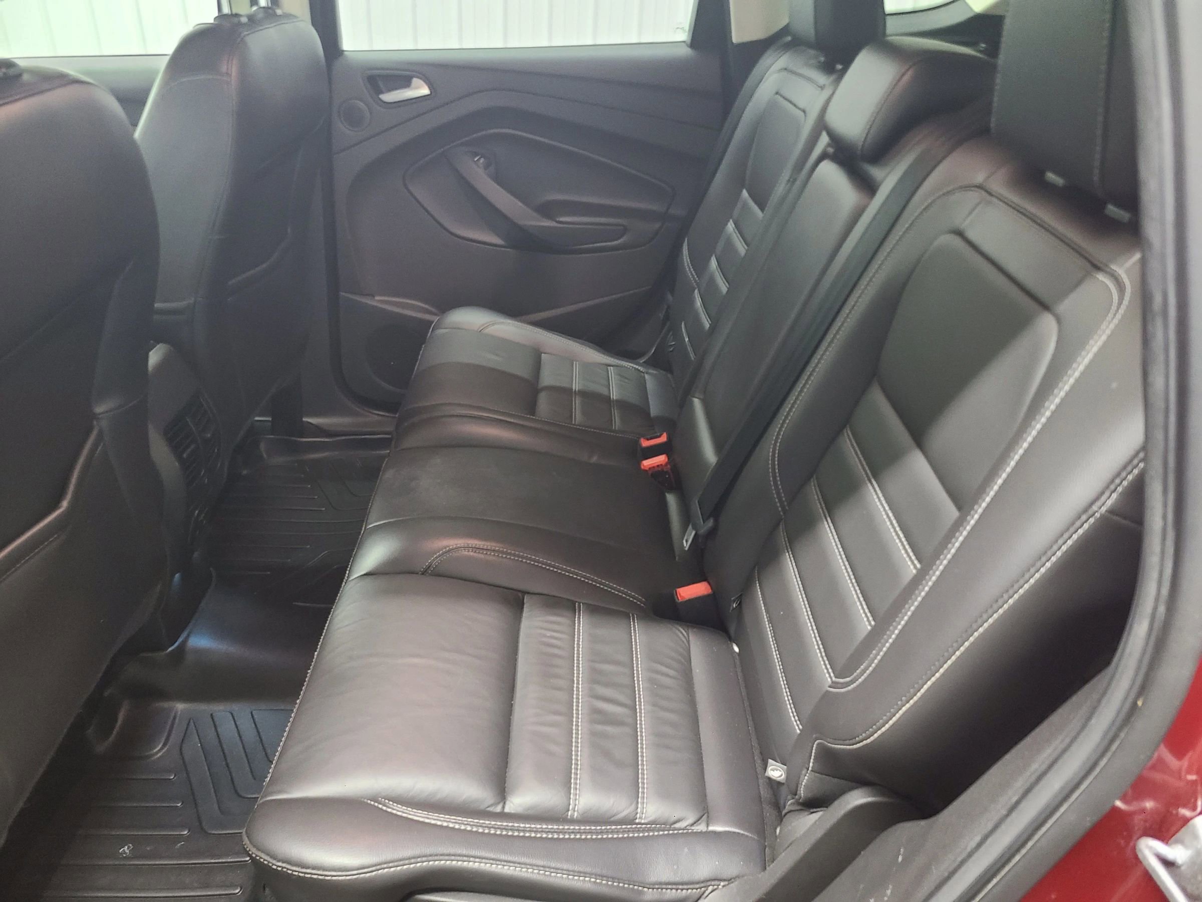 Used 2017 Ford Escape Titanium AWD/4WD image 37