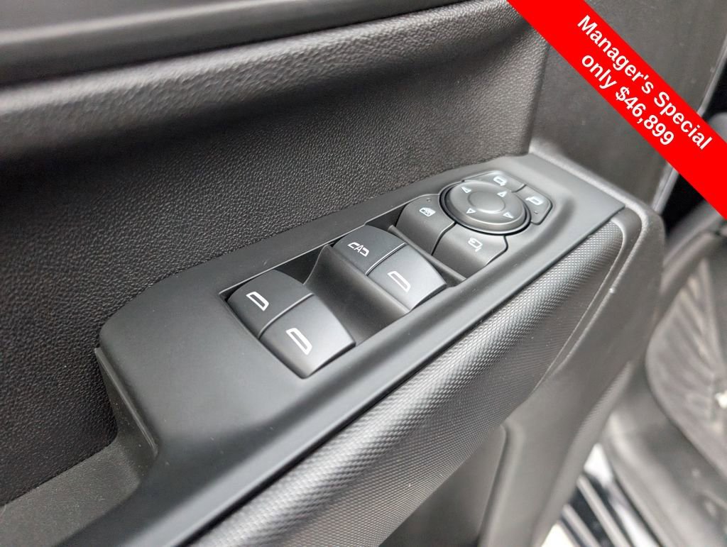 Used 2024 Chevrolet Silverado 2500 Custom w/ Custom Value Package image 13