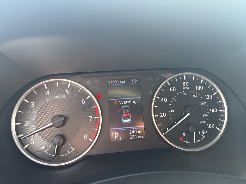 Used 2025 Nissan Sentra S image 3