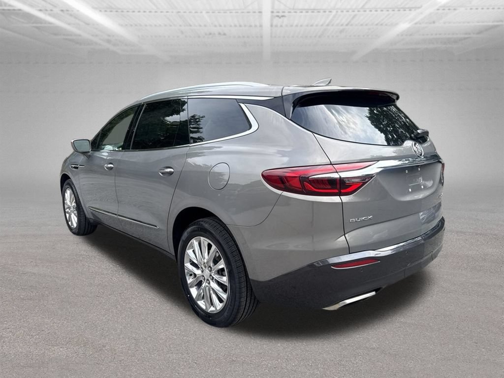 Used 2018 Buick Enclave Premium w/ Experience Buick Package AWD/4WD image 8
