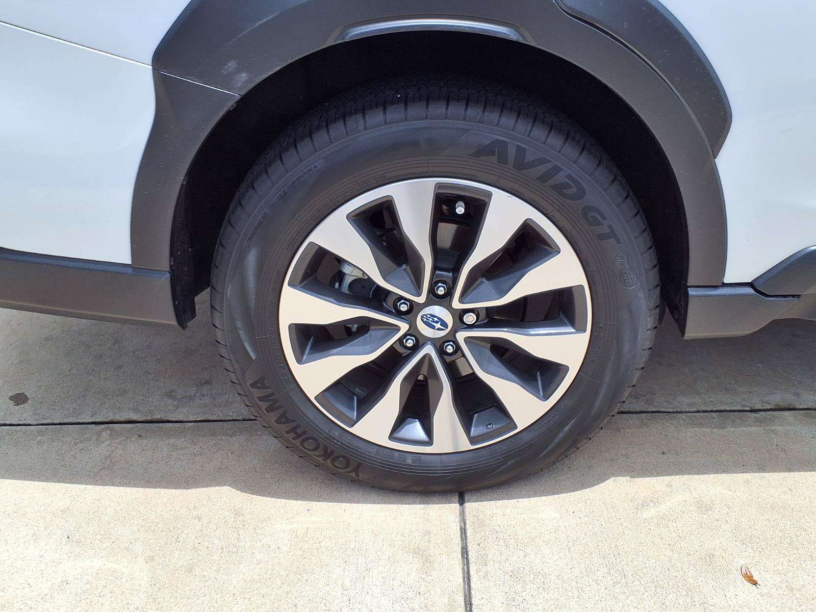 Certified 2025 Subaru Outback Limited XT AWD/4WD image 27