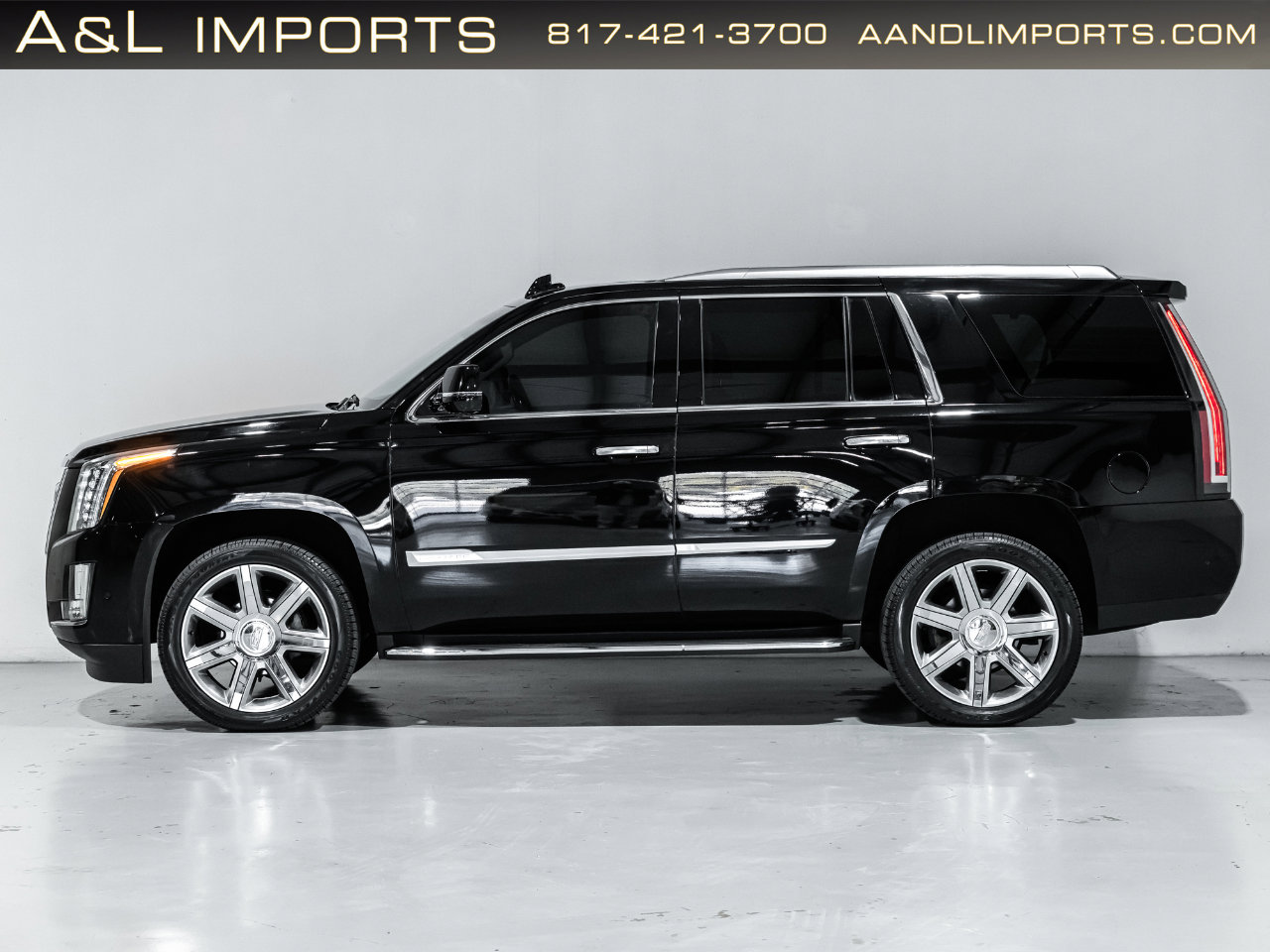 Used 2019 Cadillac Escalade Luxury AWD/4WD image 20