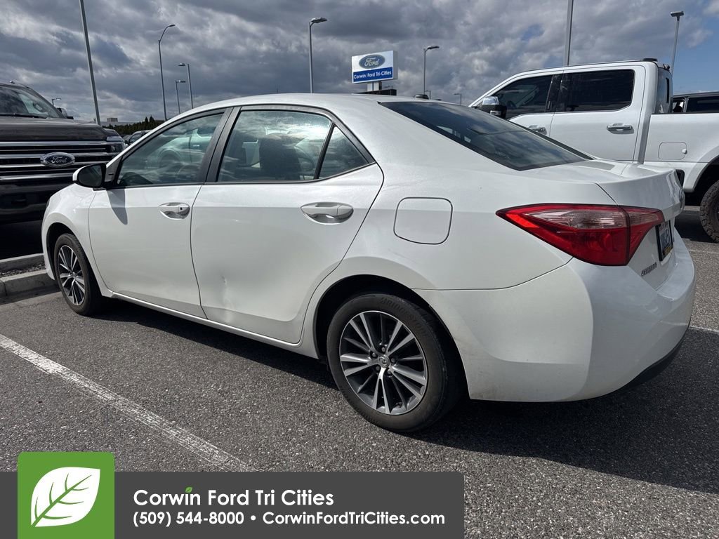 Used 2018 Toyota Corolla LE w/ LE Premium Package FWD image 8