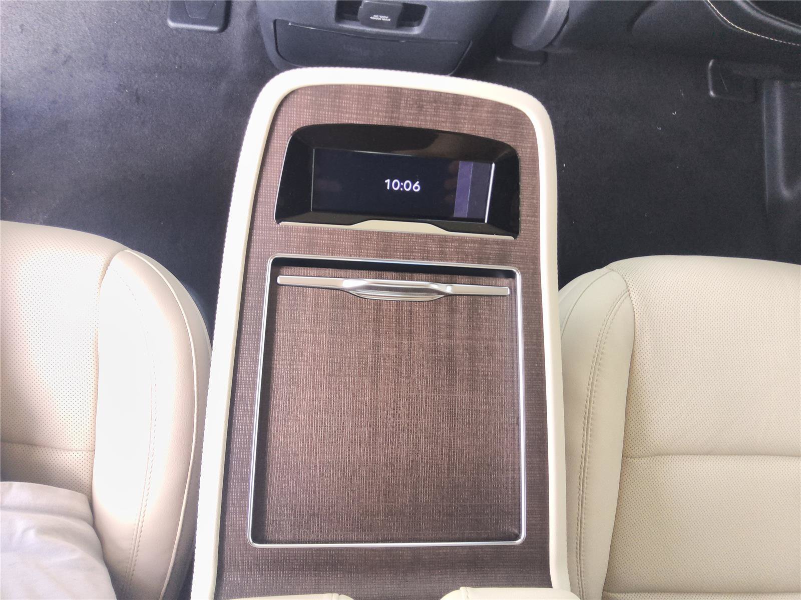 New 2027 Lincoln Navigator Reserve AWD/4WD image 30