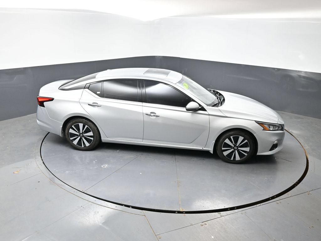 Used 2020 Nissan Altima 2.5 SV FWD image 40