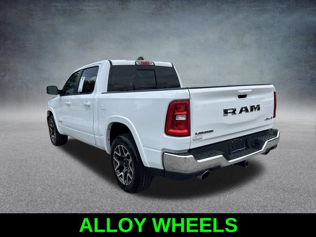 Used 2025 RAM 1500 Laramie AWD/4WD image 7