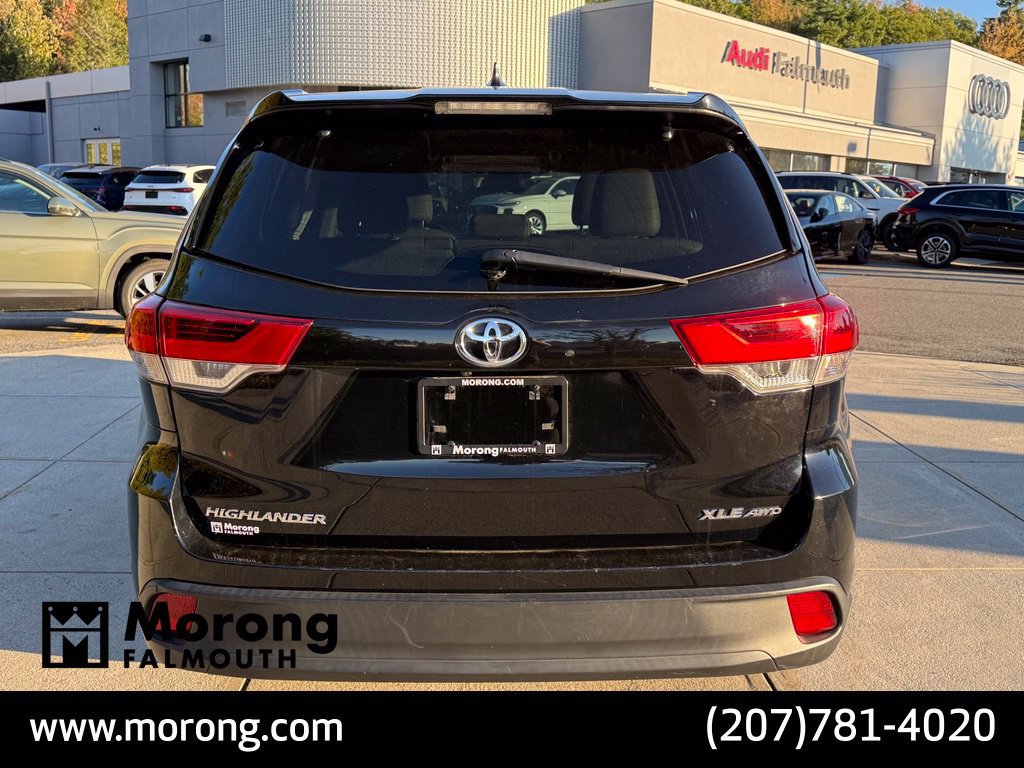 Used 2019 Toyota Highlander XLE AWD/4WD image 13