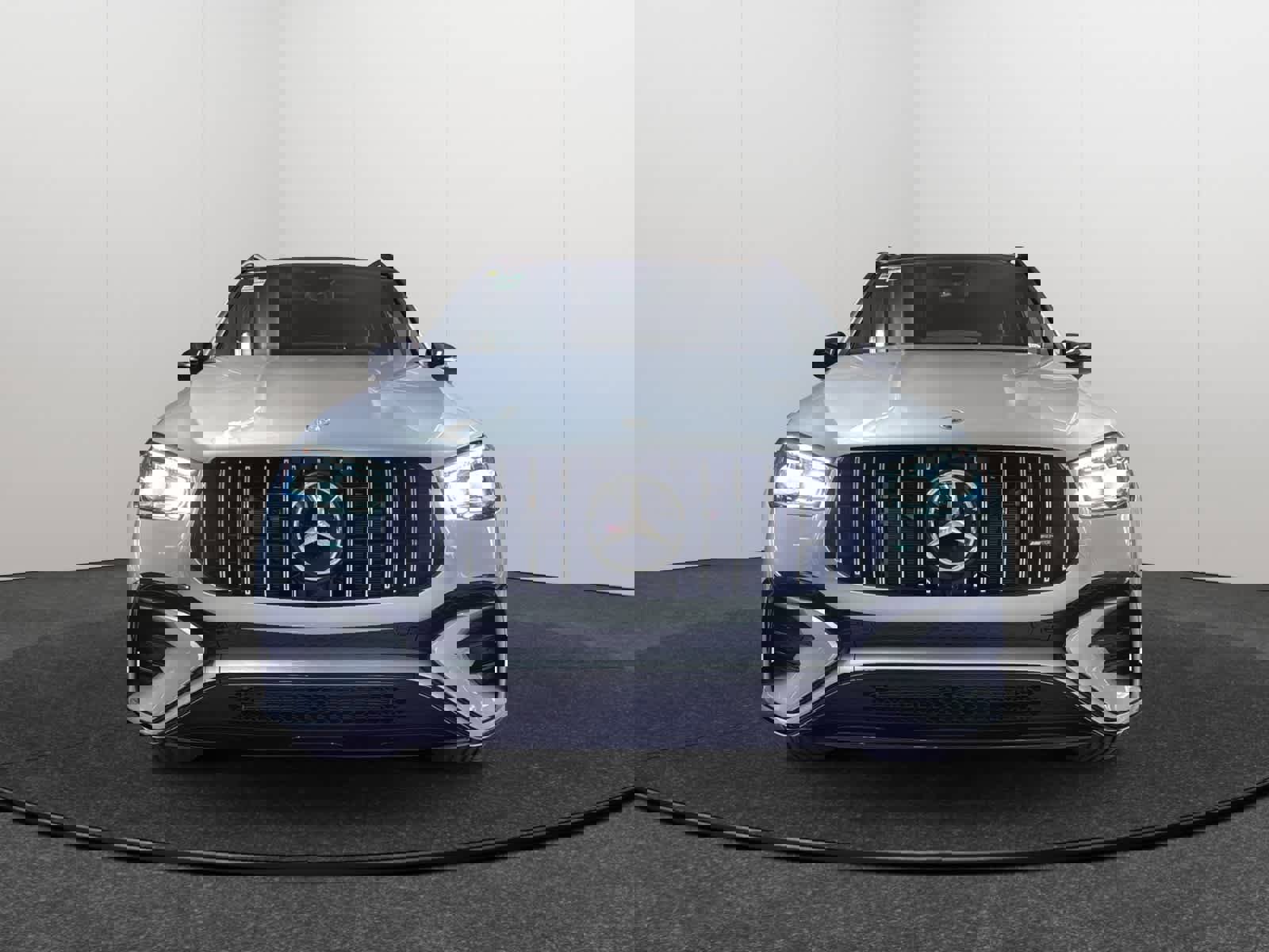 New 2026 Mercedes-Benz GLE 53 AMG 4MATIC image 2