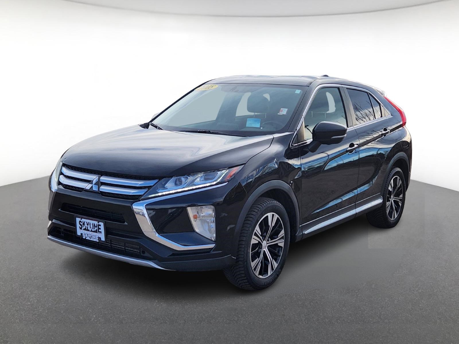 Used 2018 Mitsubishi Eclipse Cross SEL image 2