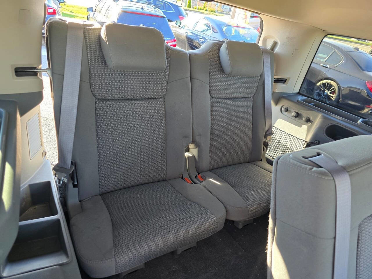 Used 2007 Jeep Commander Sport image 21