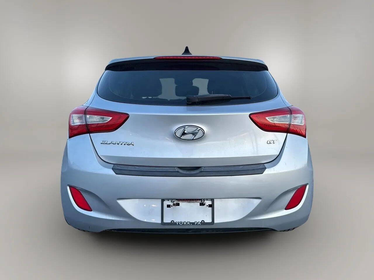 Used 2014 Hyundai Elantra GT w/ Option Group 03 image 6