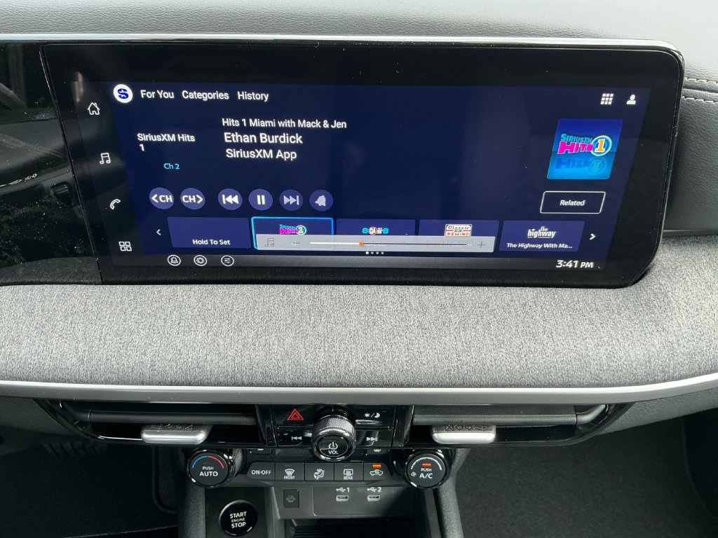 New 2026 Nissan Kicks SV w/ Cold Weather Package AWD/4WD image 18