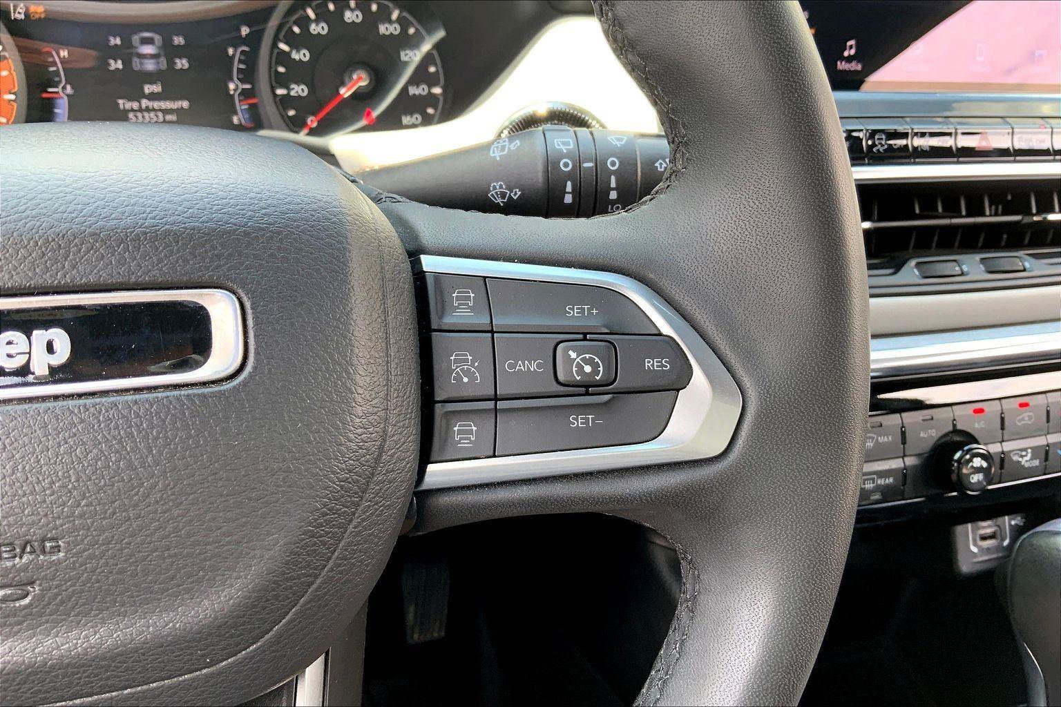 Used 2024 Jeep Compass Limited AWD/4WD image 18