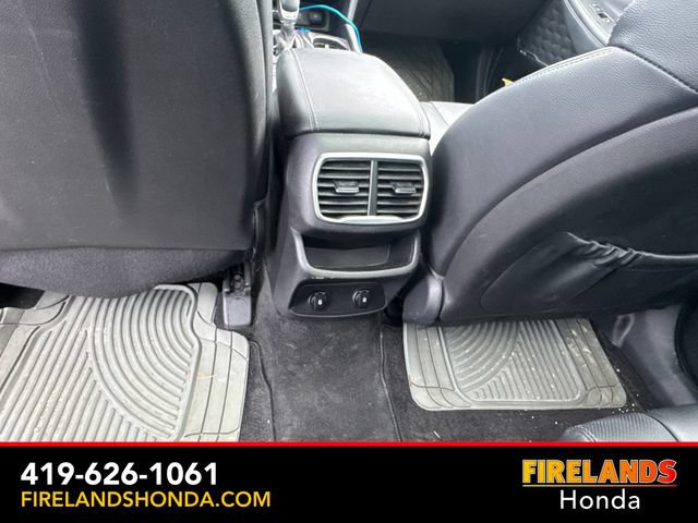 Used 2019 Hyundai Santa Fe Limited FWD image 30